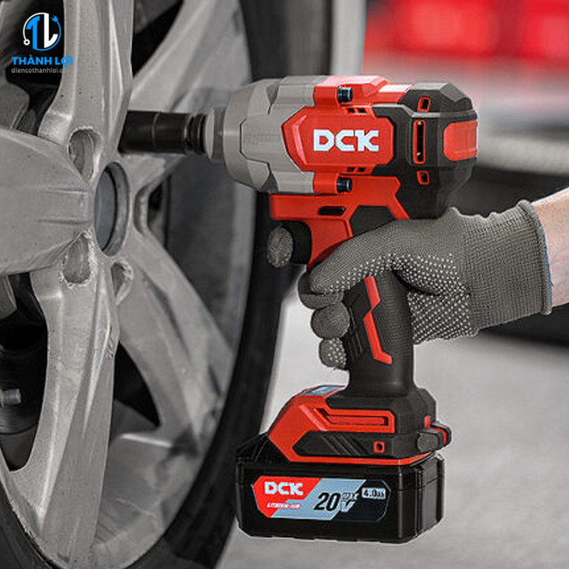 MÁY SIẾT BU LÔNG DÙNG PIN DCK KDPB698