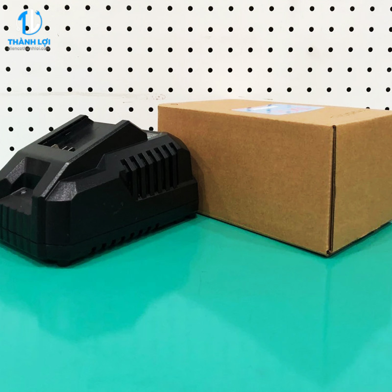 SẠC PIN DCA FFCL20-04